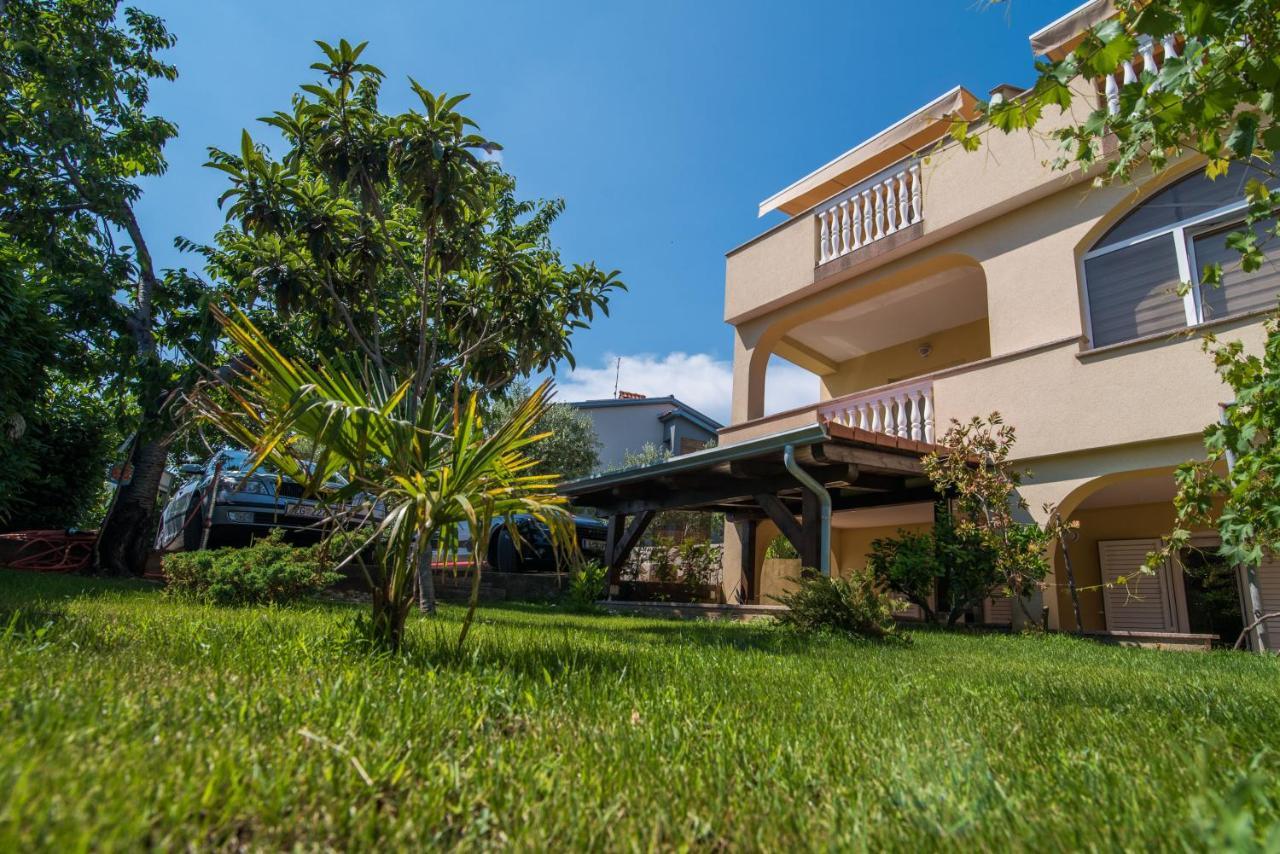 Apartments Bogdanic Krk I Крк Экстерьер фото