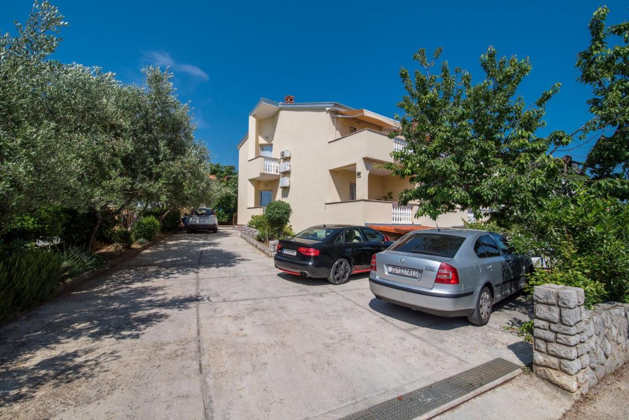Apartments Bogdanic Krk I Крк Экстерьер фото