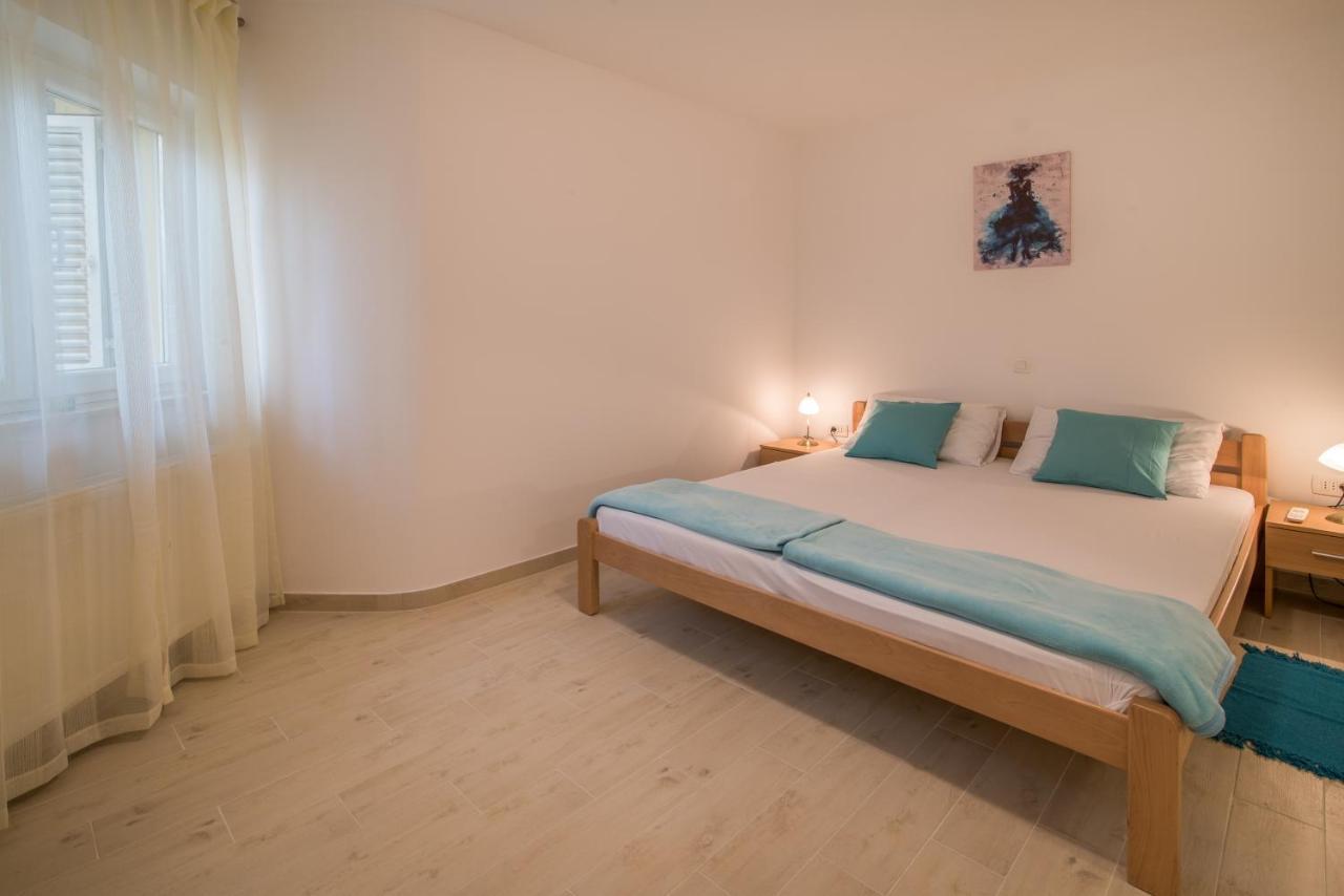 Apartments Bogdanic Krk I Крк Экстерьер фото